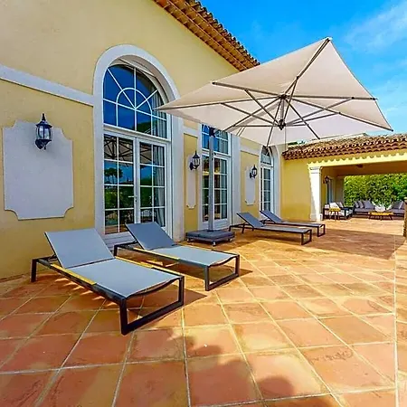 Golfe Bleu - Sainte Maxime 3* Grimaud